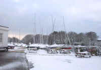 snow_ltsc_dinghy_park_040227.jpg (42174 bytes)